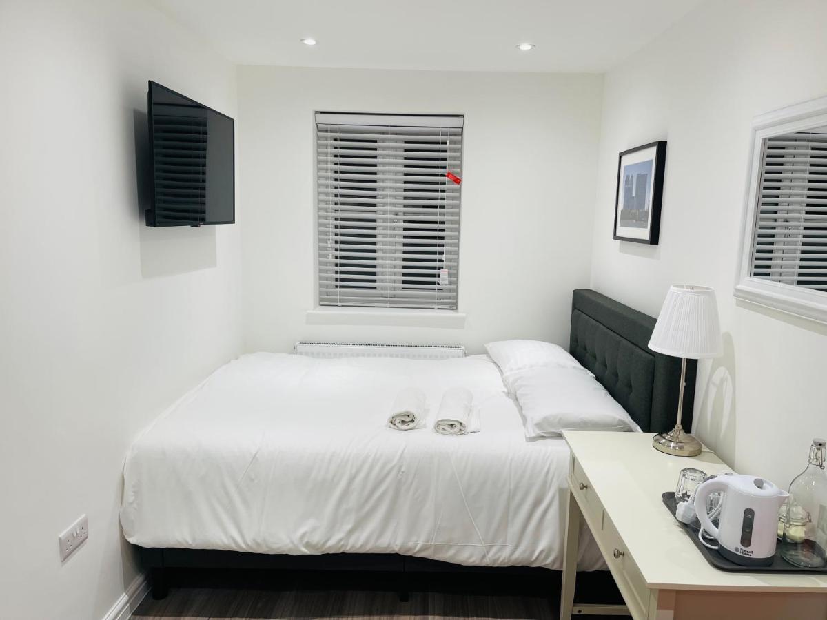 Riverside Premium Double Room Garden View E14 London Bagian luar foto